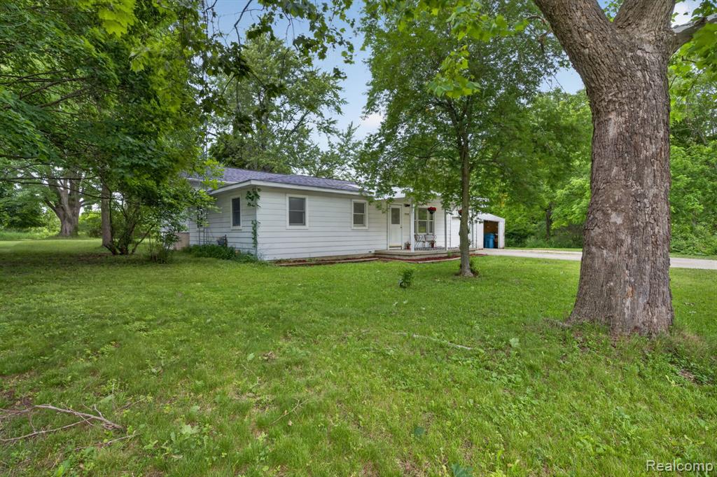 9288 Hilda Lane Property Photo 7