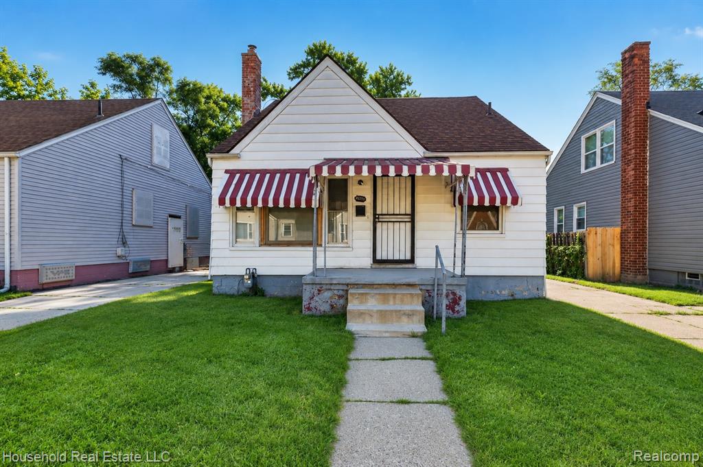6370 Brace Street Property Photo 1
