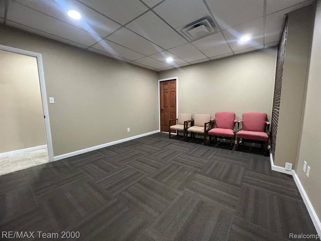 15706 Michigan Avenue Property Photo 9