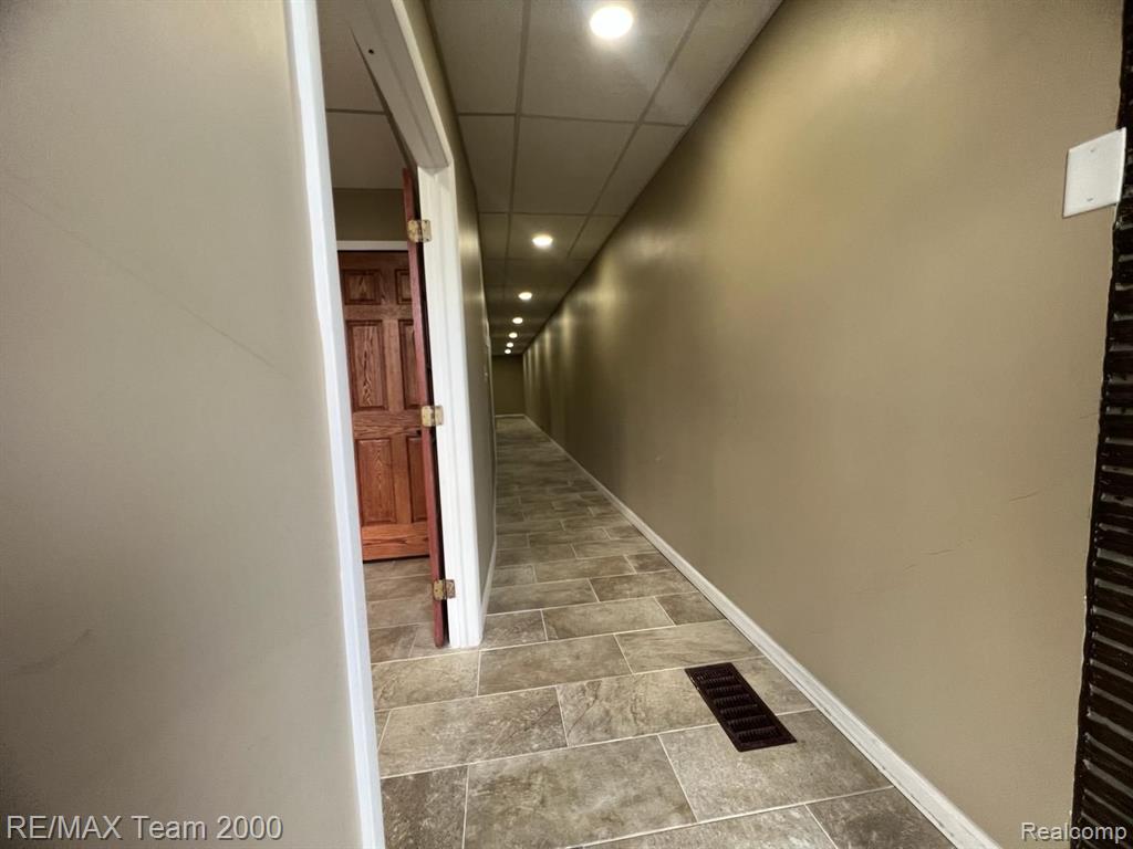 15706 Michigan Avenue Property Photo 25