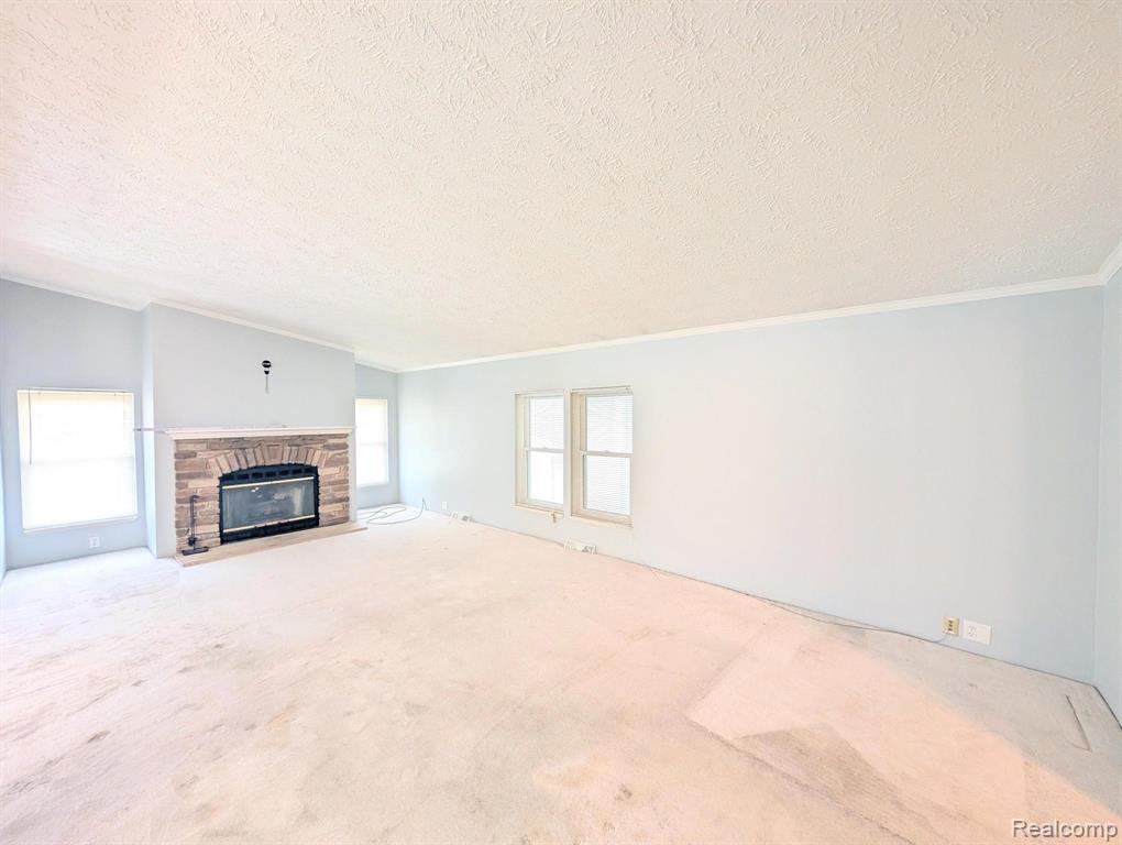 9 Brookfield Property Photo 2