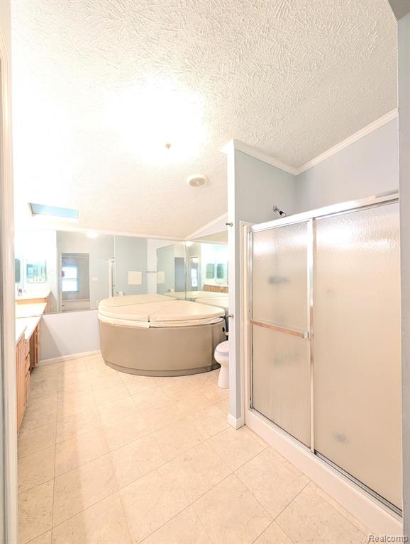 9 Brookfield Property Photo 11