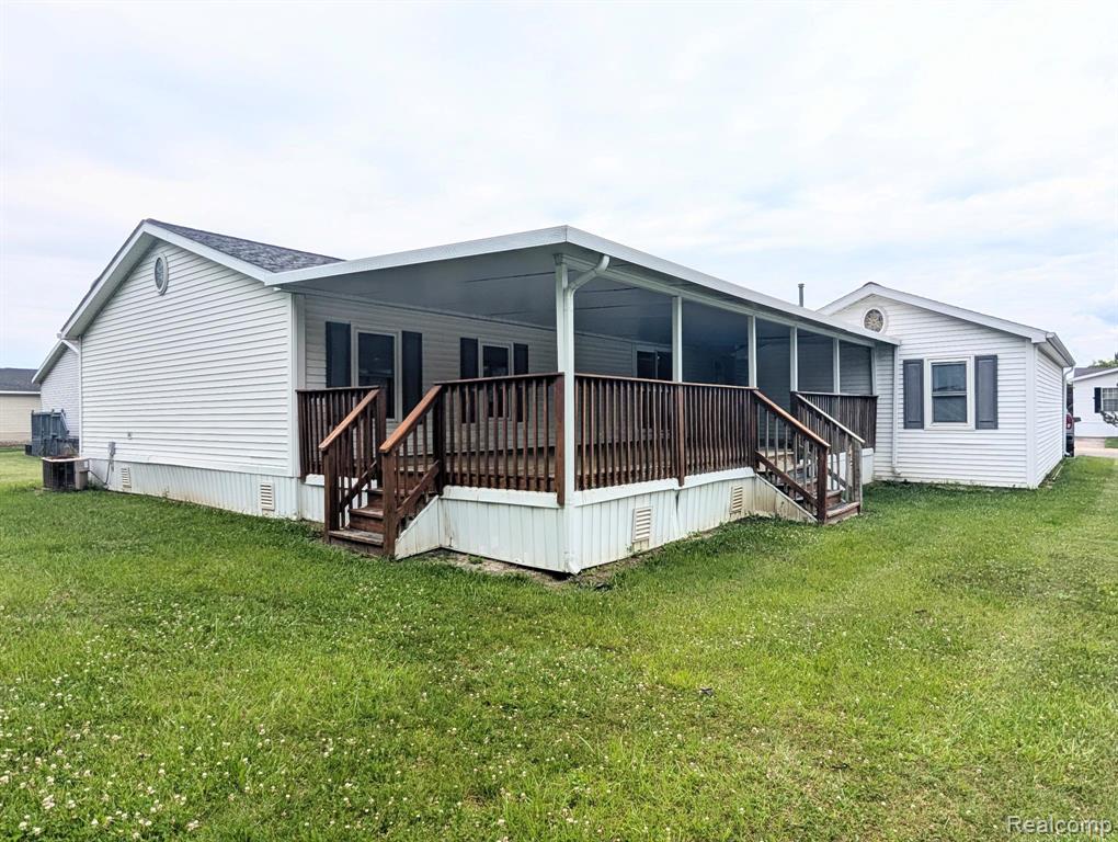 9 Brookfield Property Photo 17