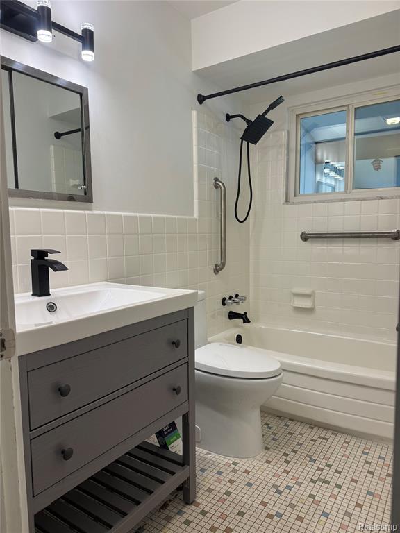 1103 Ravenwood Street Property Photo 12