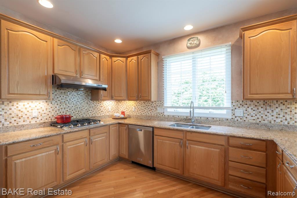 15396 Bay Hill Drive Property Photo 26