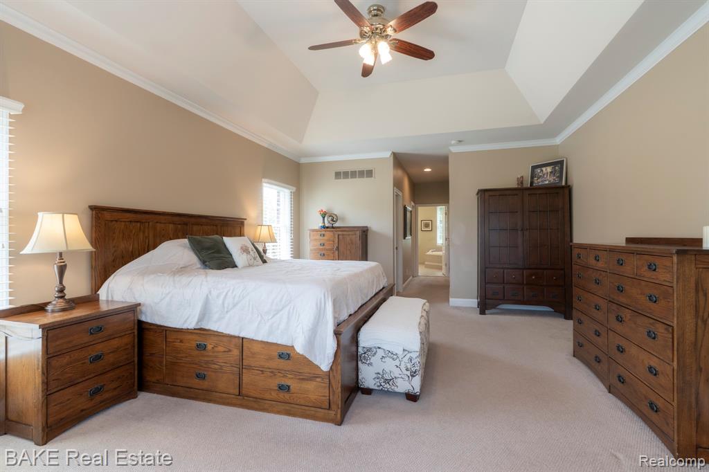 15396 Bay Hill Drive Property Photo 32