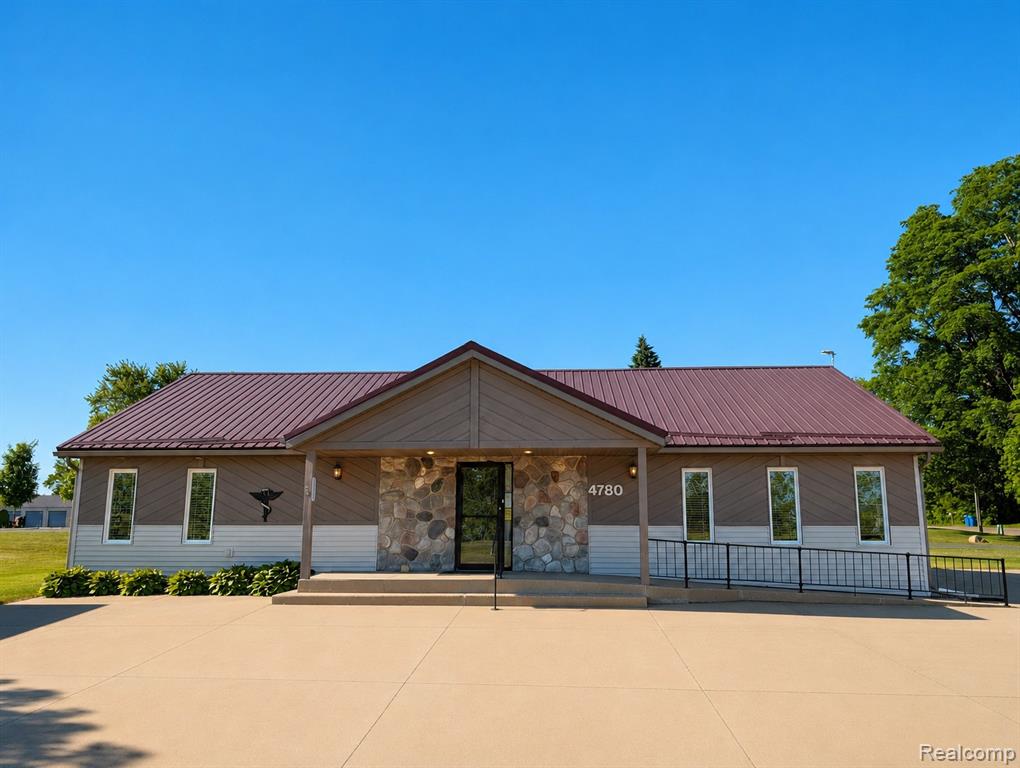 4780 Industrial Drive Property Photo 1