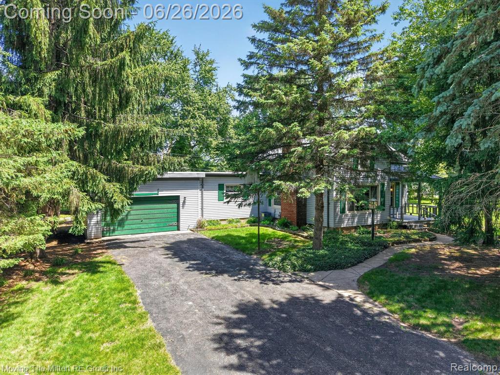46800 W 11 Mile Road Property Photo 2