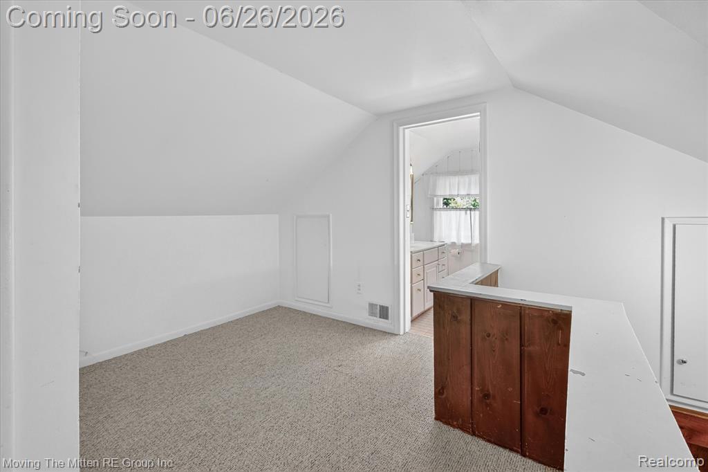 46800 W 11 Mile Road Property Photo 26