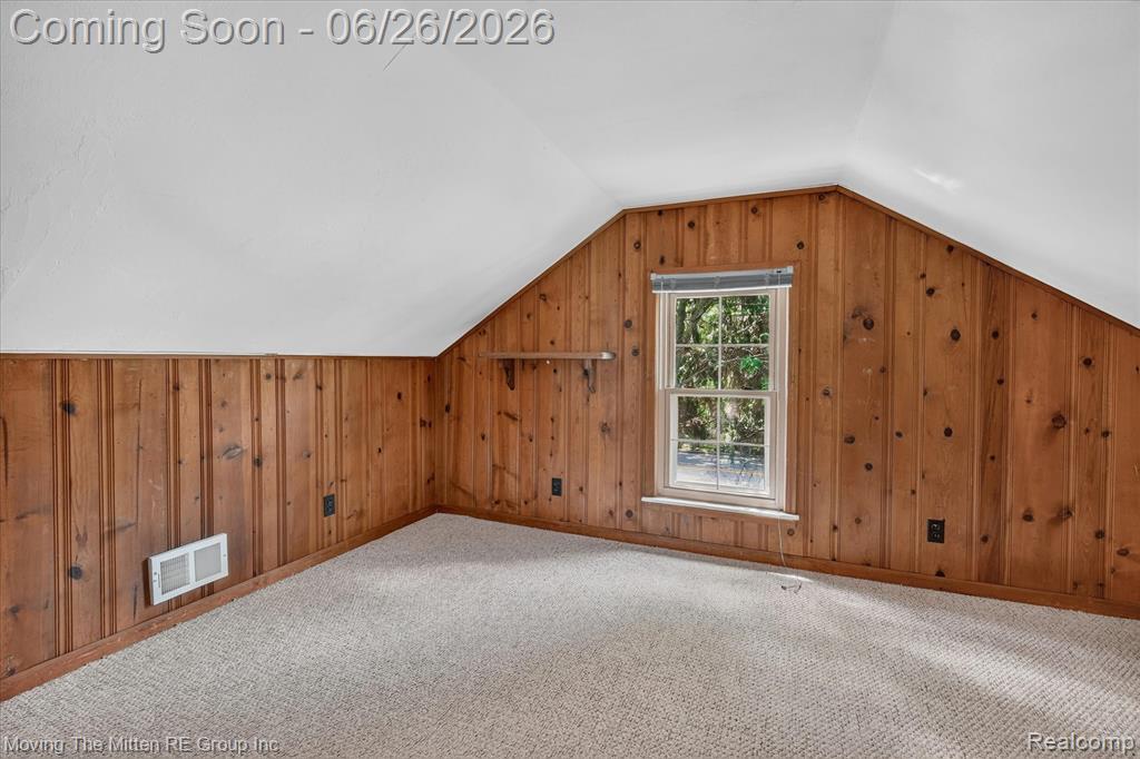 46800 W 11 Mile Road Property Photo 28