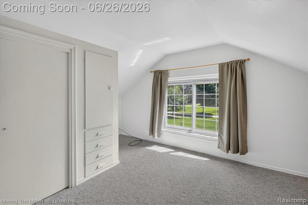 46800 W 11 Mile Road Property Photo 32