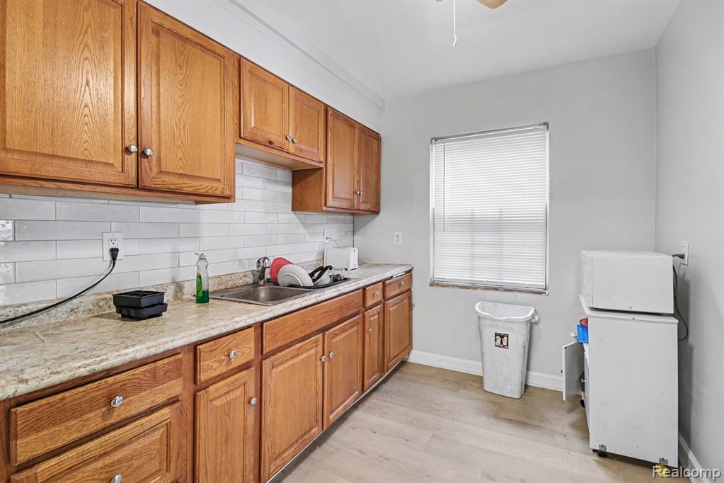 17333 Mansfield Street Property Photo 11