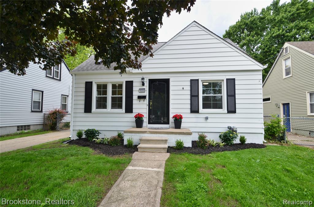 1000 S Campbell Road Property Photo 1