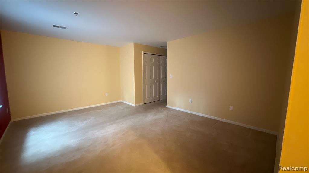 14303 Vauxhall Drive Property Photo 22