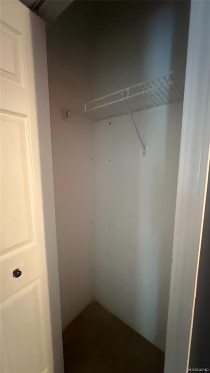 14303 Vauxhall Drive Property Photo 31