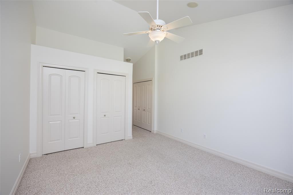 49290 Wayburn Drive Property Photo 16