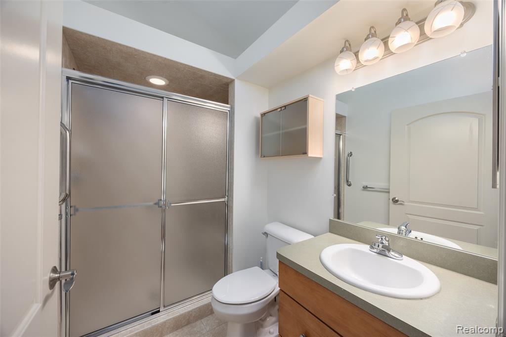 49290 Wayburn Drive Property Photo 17