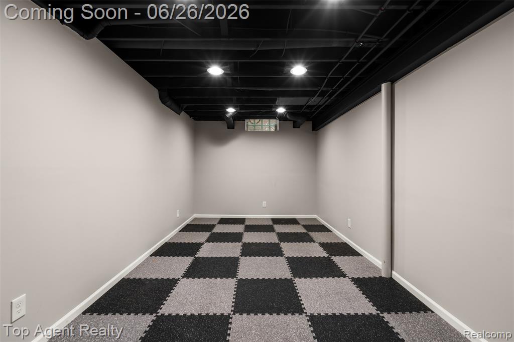 13826 Grandeur Avenue Property Photo 41