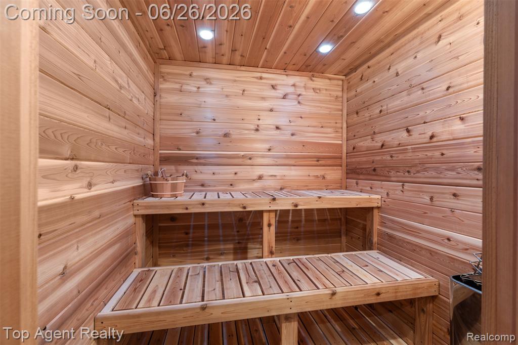 13826 Grandeur Avenue Property Photo 48