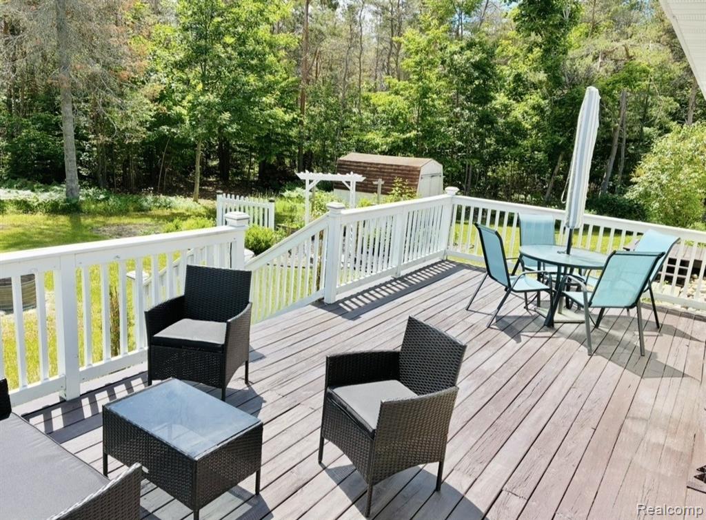2168 Orchard Beach Road Property Photo 6
