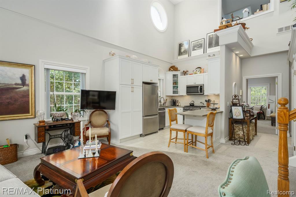 206 E Liberty Street Property Photo 42