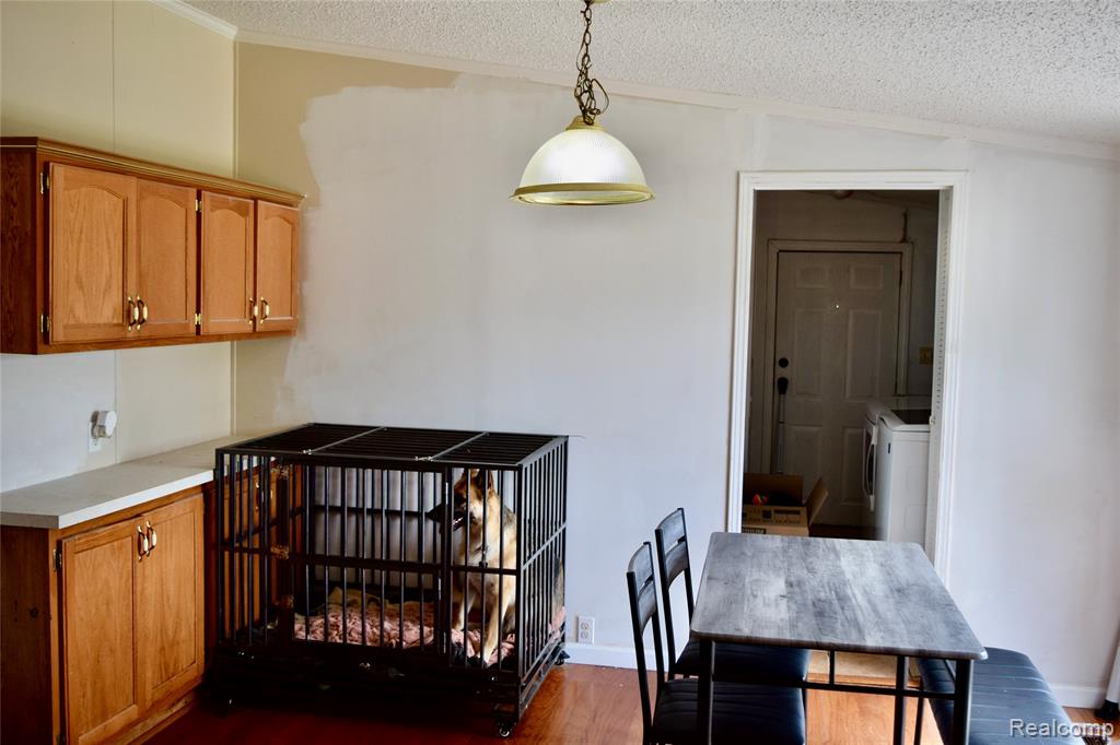 2140 S Dye Road Property Photo 6