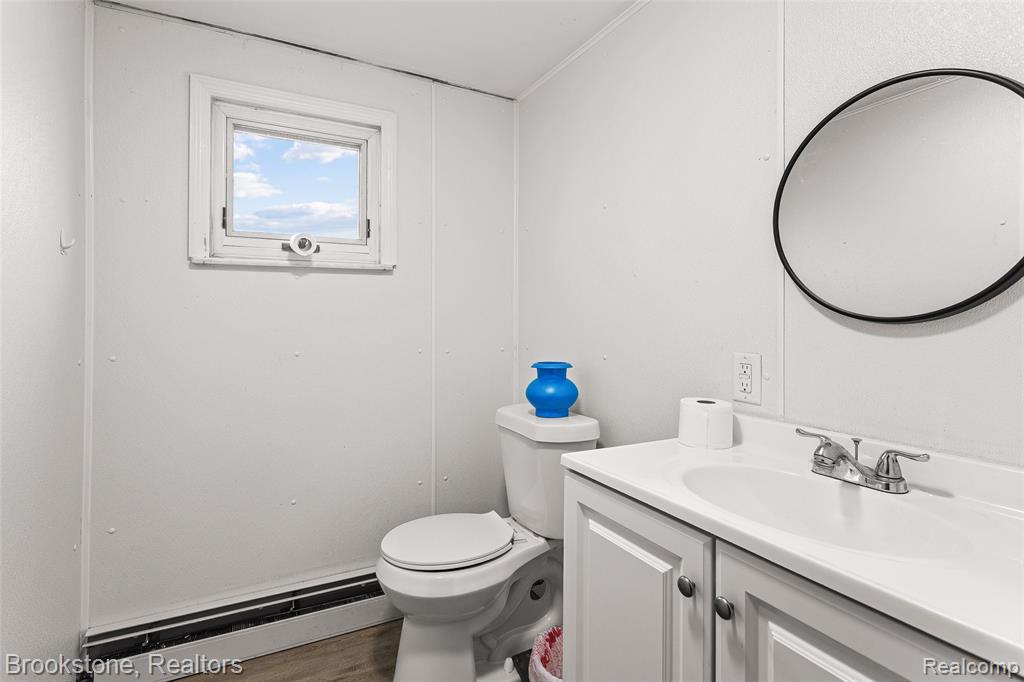 25141 Burt Property Photo 17