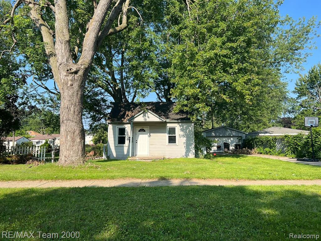 5970 John Daly Street Property Photo 1