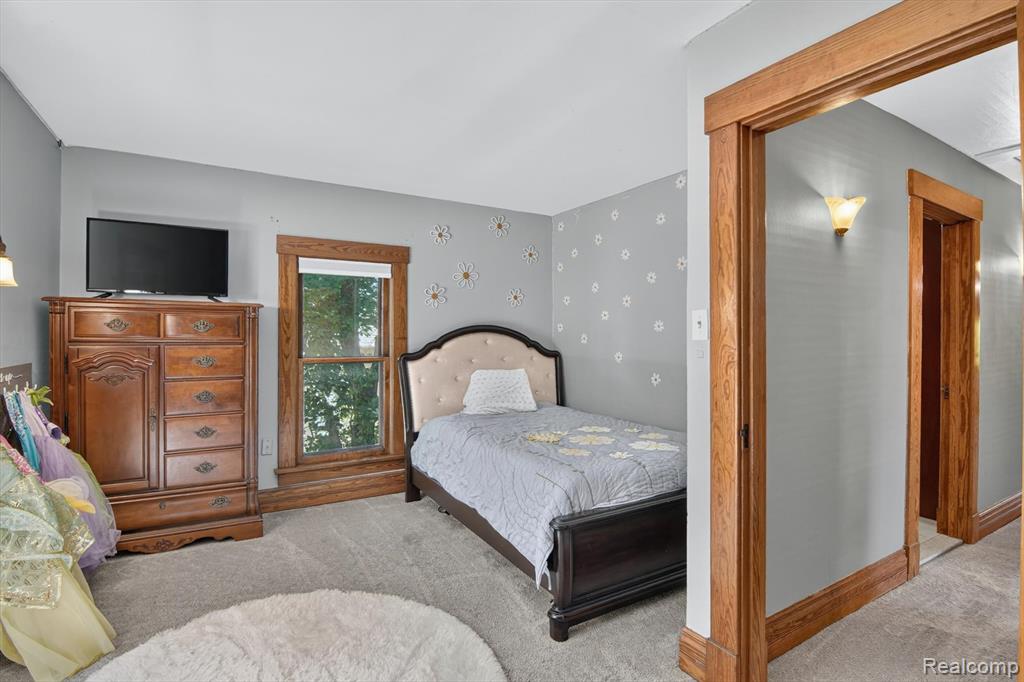 315 E Michigan Avenue Property Photo 25
