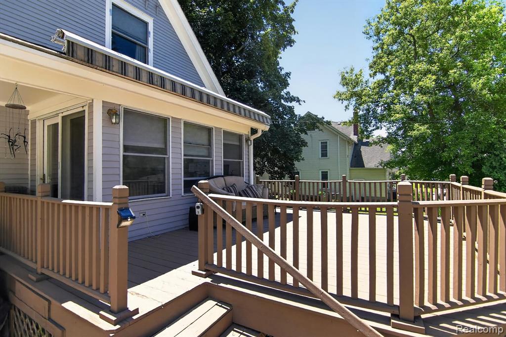 315 E Michigan Avenue Property Photo 44