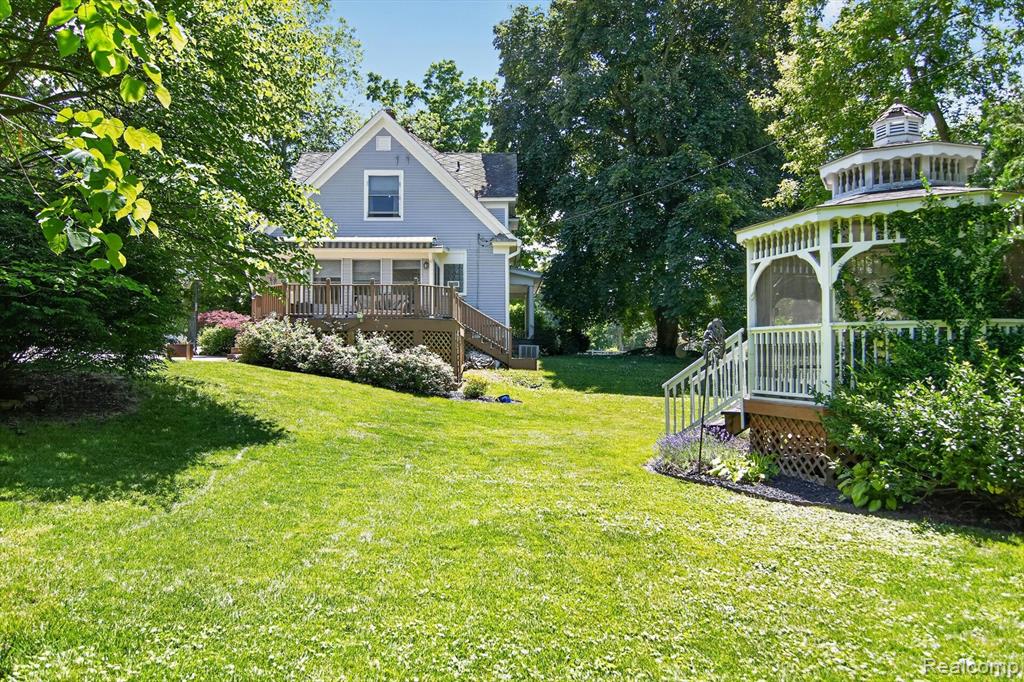 315 E Michigan Avenue Property Photo 45