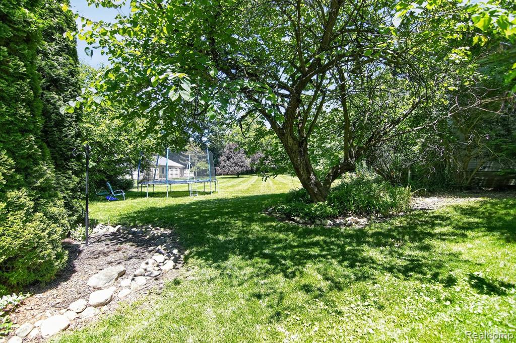 315 E Michigan Avenue Property Photo 55