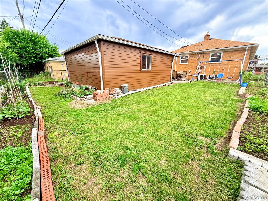 8152 Potomac Property Photo 39