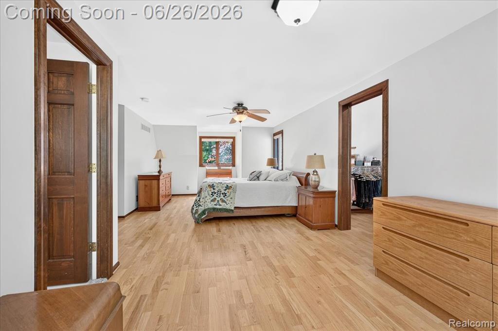 29498 E River Road Property Photo 38