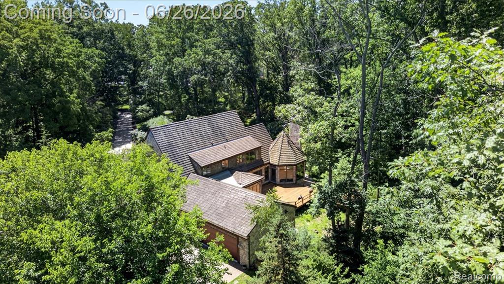29498 E River Road Property Photo 58