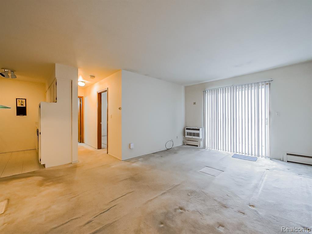 32125 Beaconsfield Street Property Photo 2
