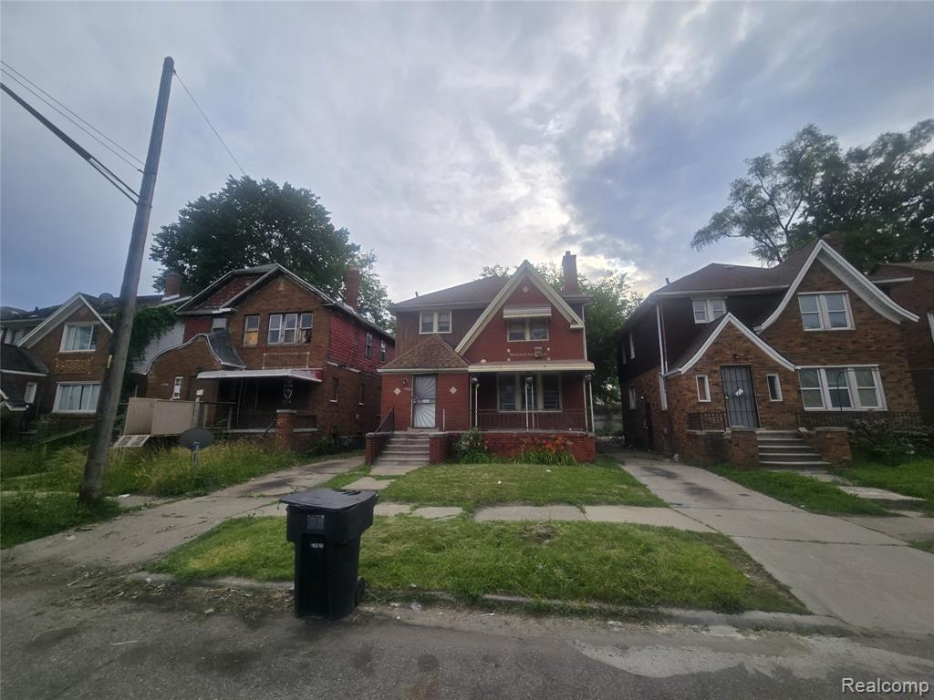 16171 Washburn Street Property Photo 1