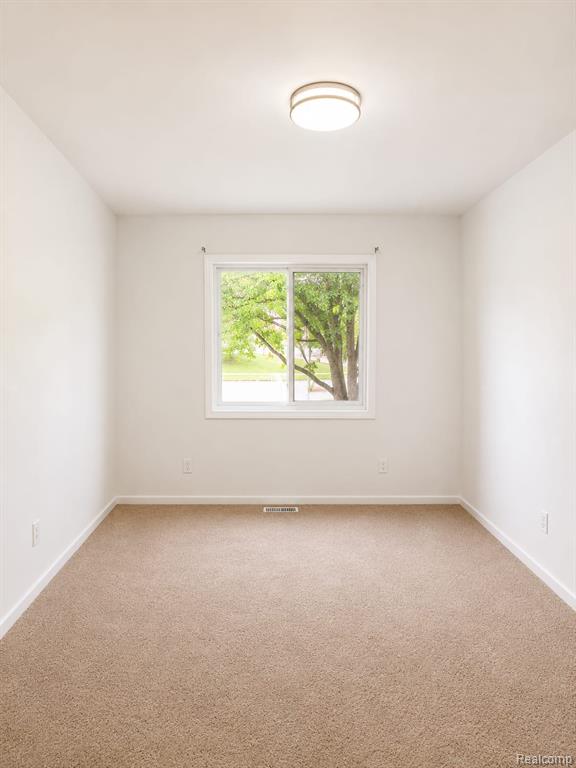 17014 Country Ridge Lane Property Photo 6