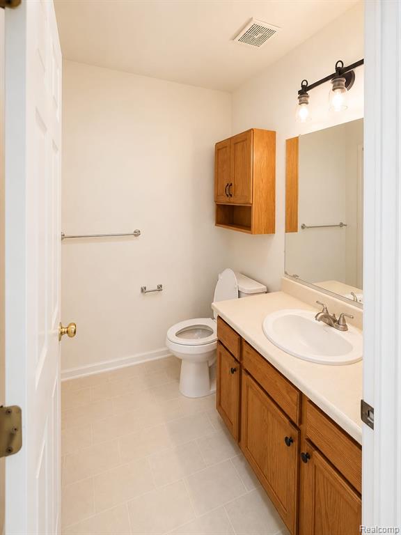 17014 Country Ridge Lane Property Photo 8