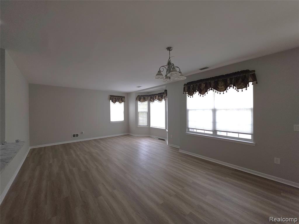 4065 Radcliff Drive Property Photo 28
