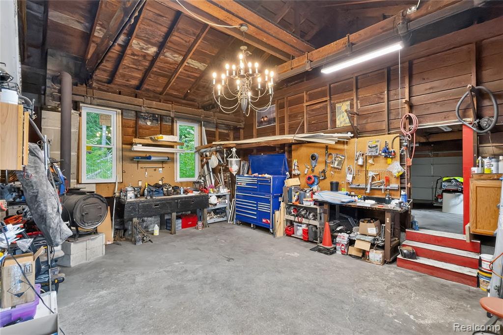 4860 Bluebush Road Property Photo 45