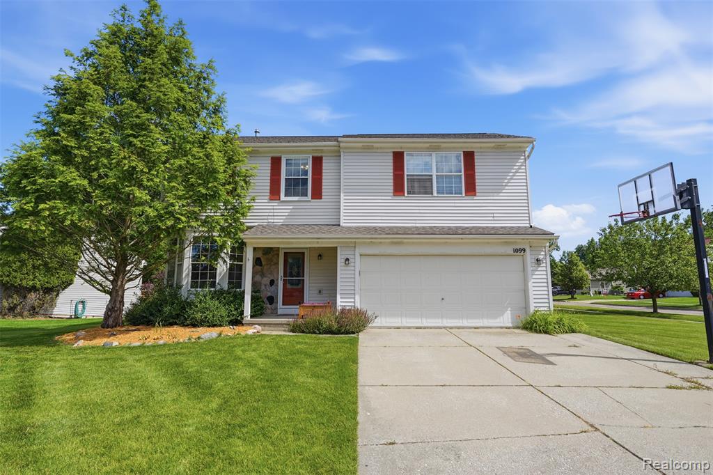 1099 Carriage Hill Drive Property Photo 1