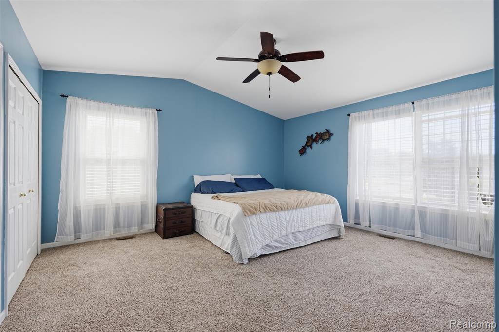 1099 Carriage Hill Drive Property Photo 21