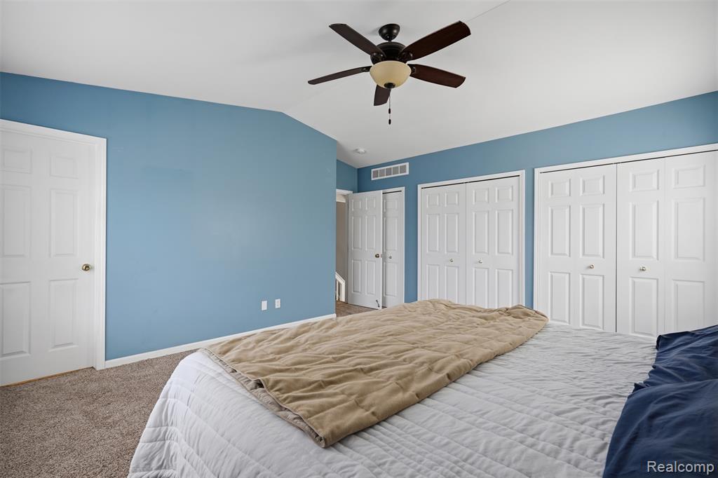 1099 Carriage Hill Drive Property Photo 22