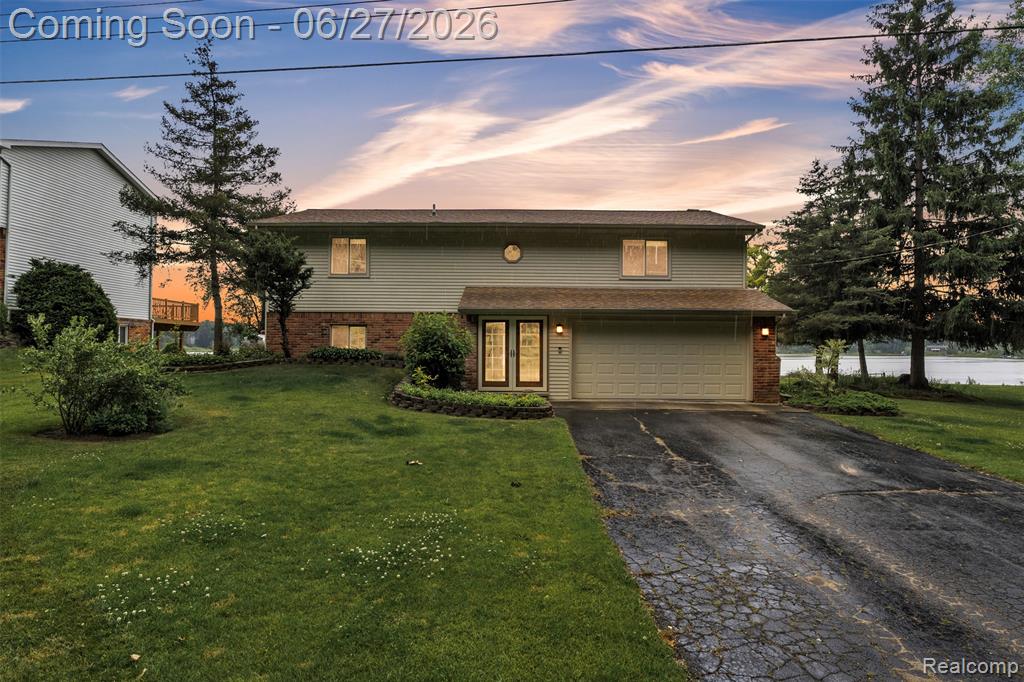 2276 Webster Park Drive Property Photo 2
