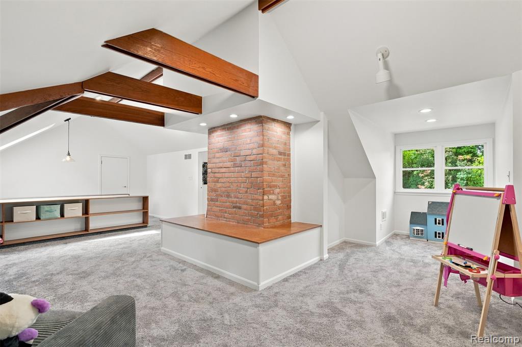 27310 Crestwood Drive Property Photo 41
