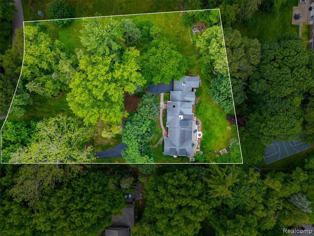 27310 Crestwood Drive Property Photo 85