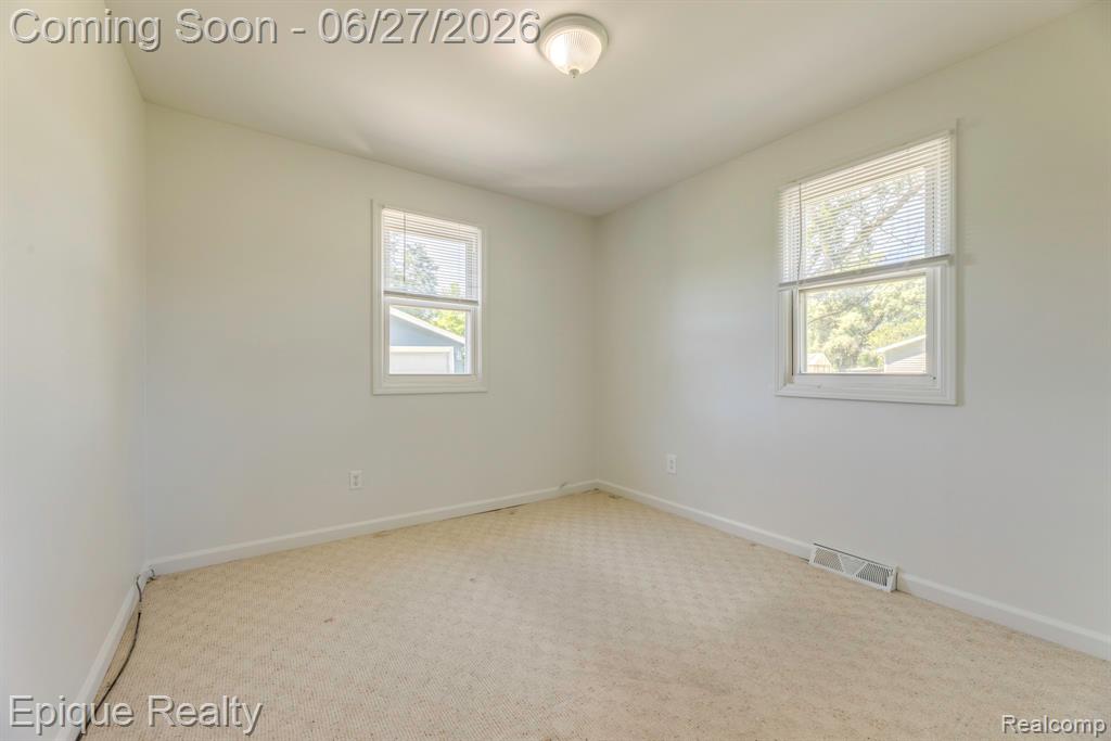7520 Sunset Boulevard Property Photo 10