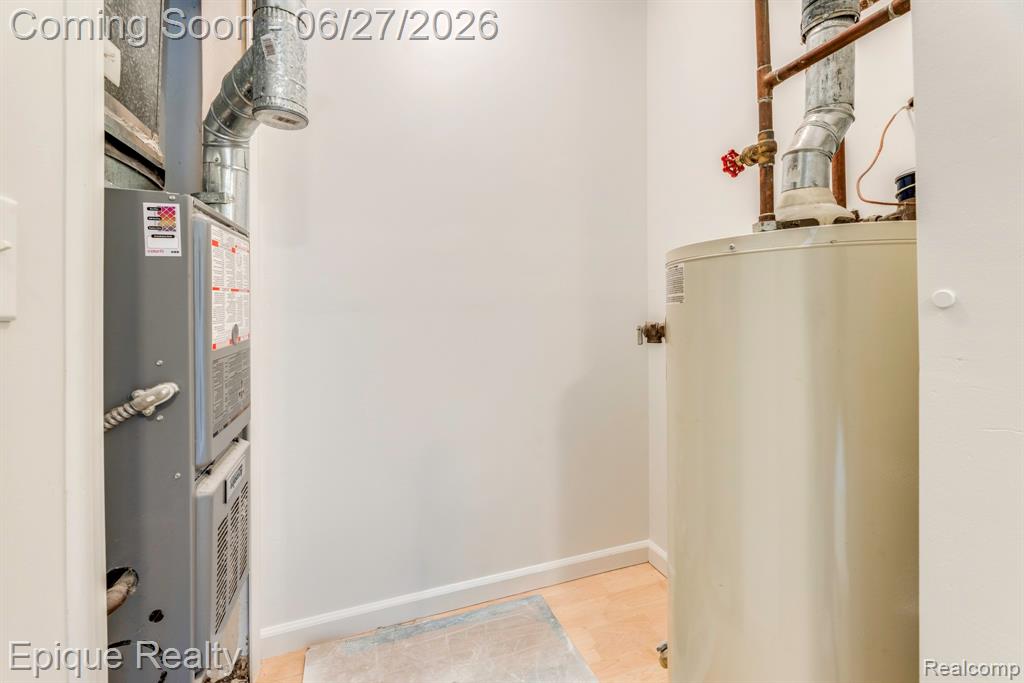 7520 Sunset Boulevard Property Photo 15