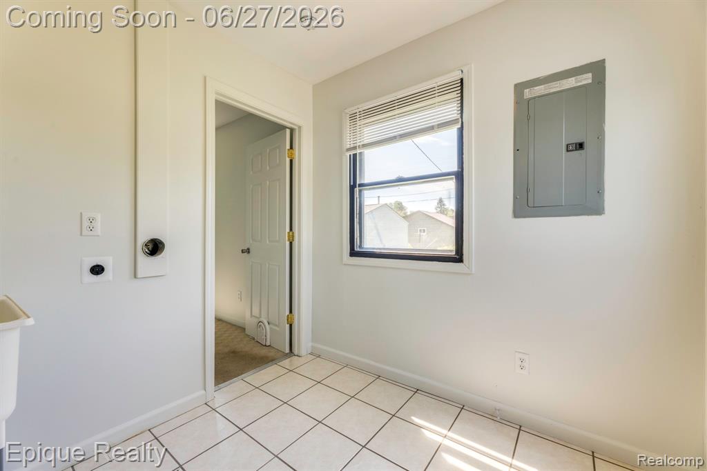7520 Sunset Boulevard Property Photo 19